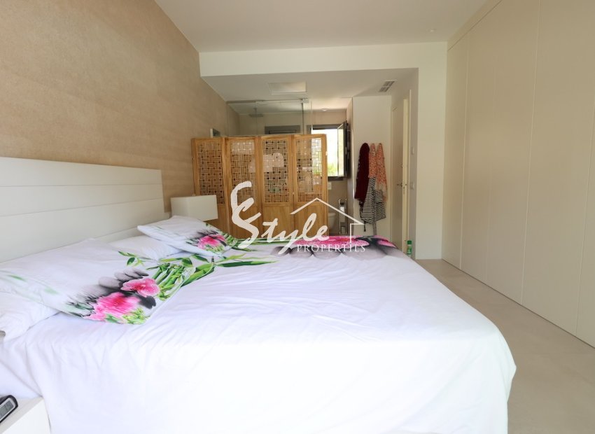 Resale - Villa - Las Colinas Golf