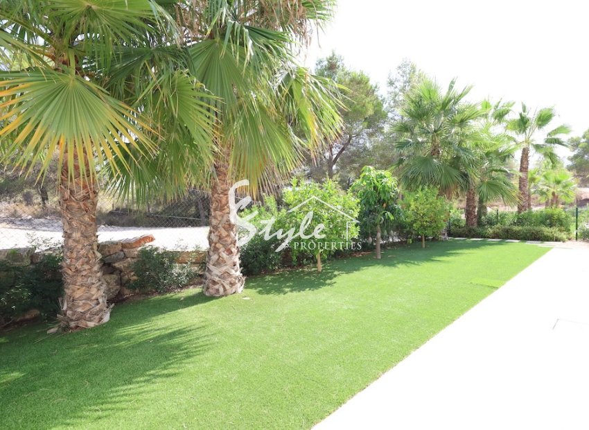 Resale - Villa - Las Colinas Golf