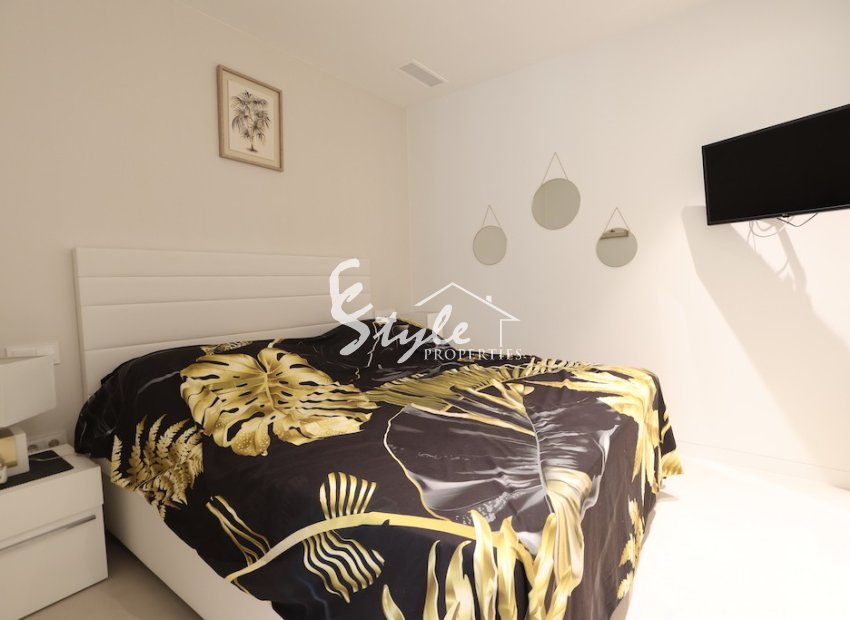 Resale - Villa - Las Colinas Golf