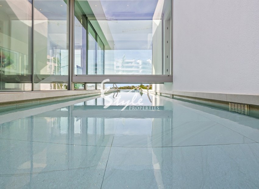 Resale - Villa - Las Colinas Golf