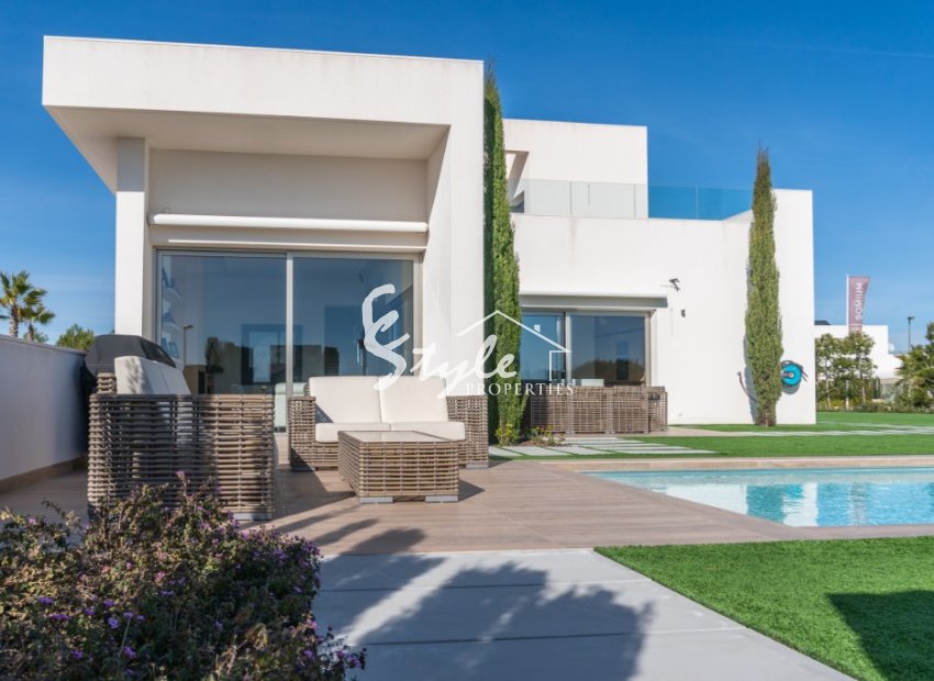 Resale - Villa - Las Colinas Golf
