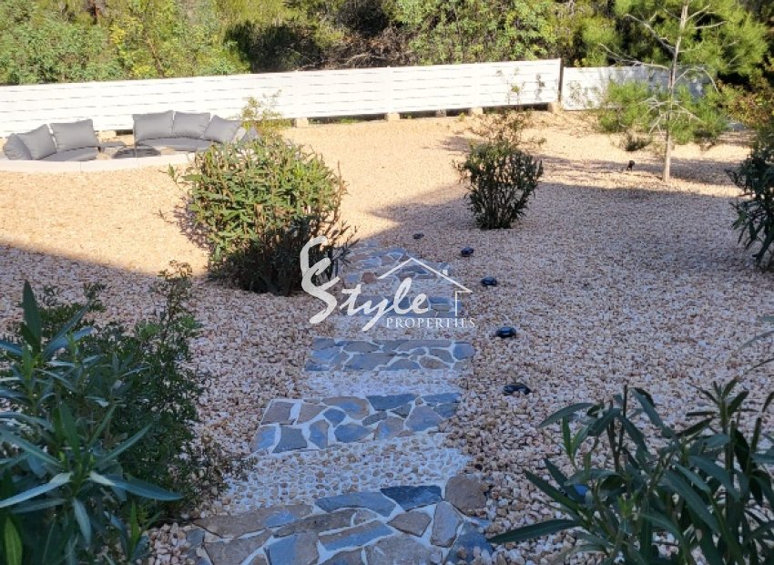 Resale - Villa - Las Colinas - Las Colinas Golf