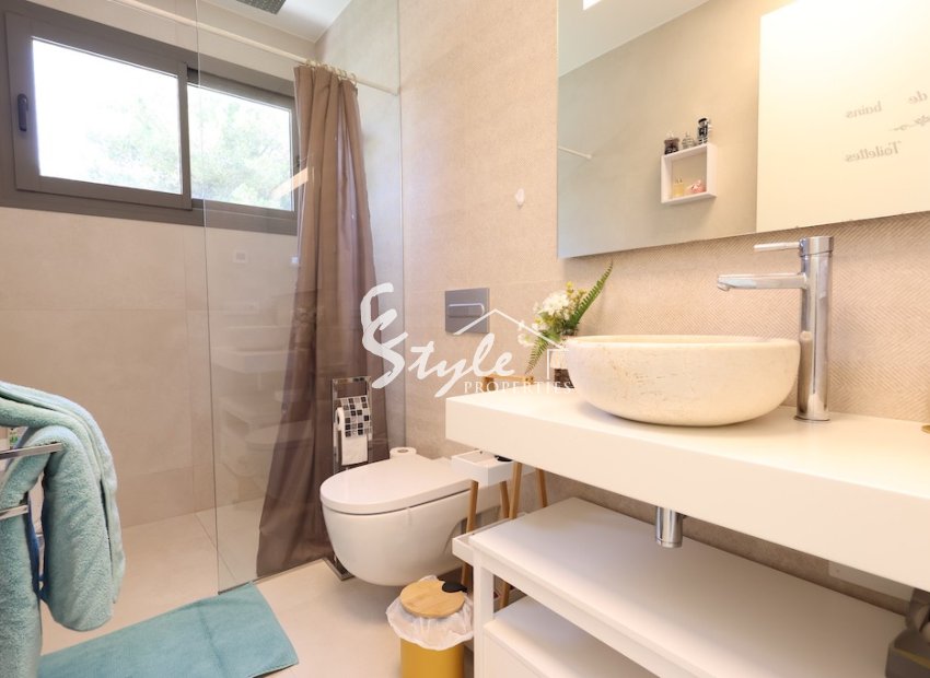 Resale - Villa - Las Colinas - Las Colinas Golf