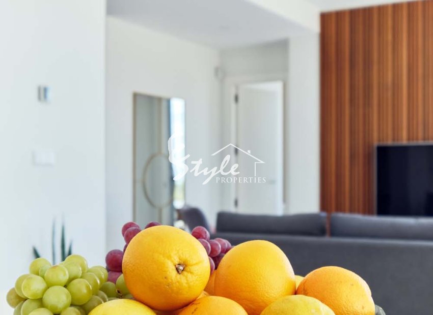 Resale - Villa - Las Colinas - Las Colinas Golf