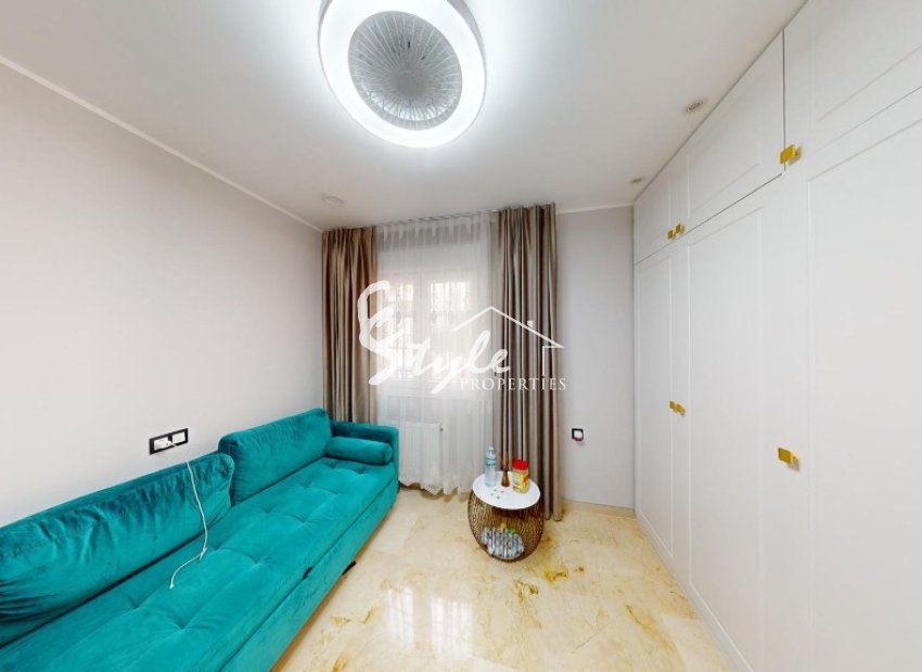 Resale - Villa - Las Ramblas Golf - Las Ramblas