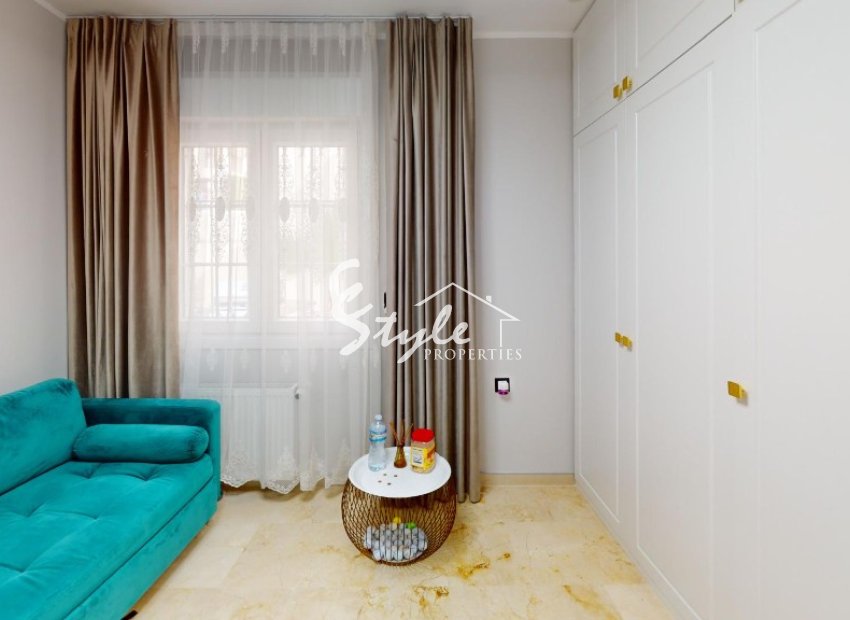 Resale - Villa - Las Ramblas Golf - Las Ramblas