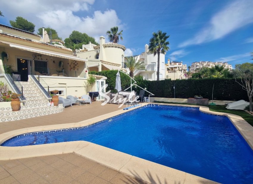 Resale - Villa - Las Ramblas Golf - Las Ramblas
