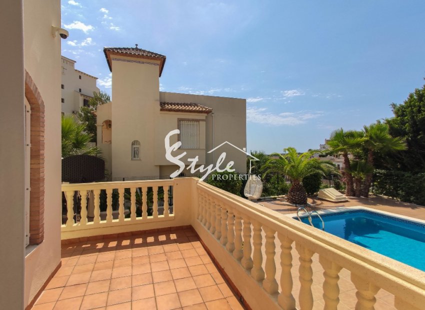 Resale - Villa - Las Ramblas Golf - Las Ramblas