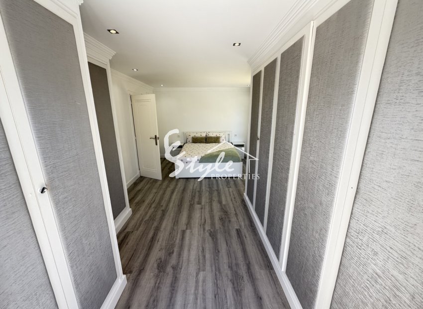 Resale - Villa - Las Ramblas Golf - Las Ramblas