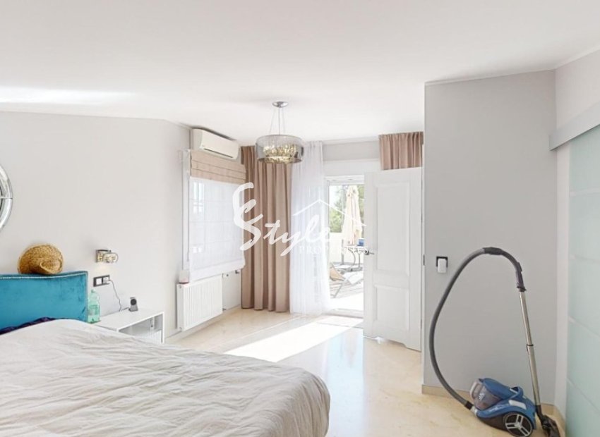 Resale - Villa - Las Ramblas