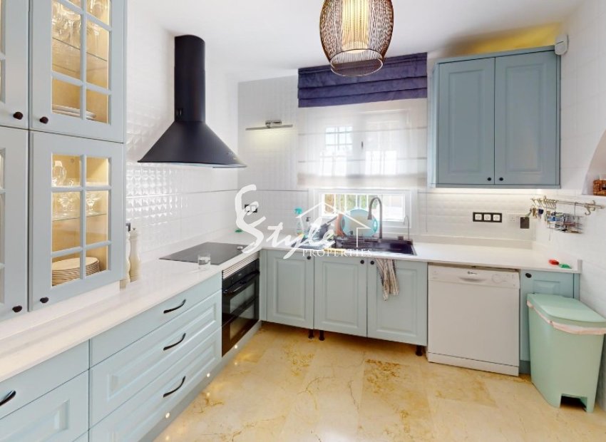 Resale - Villa - Las Ramblas