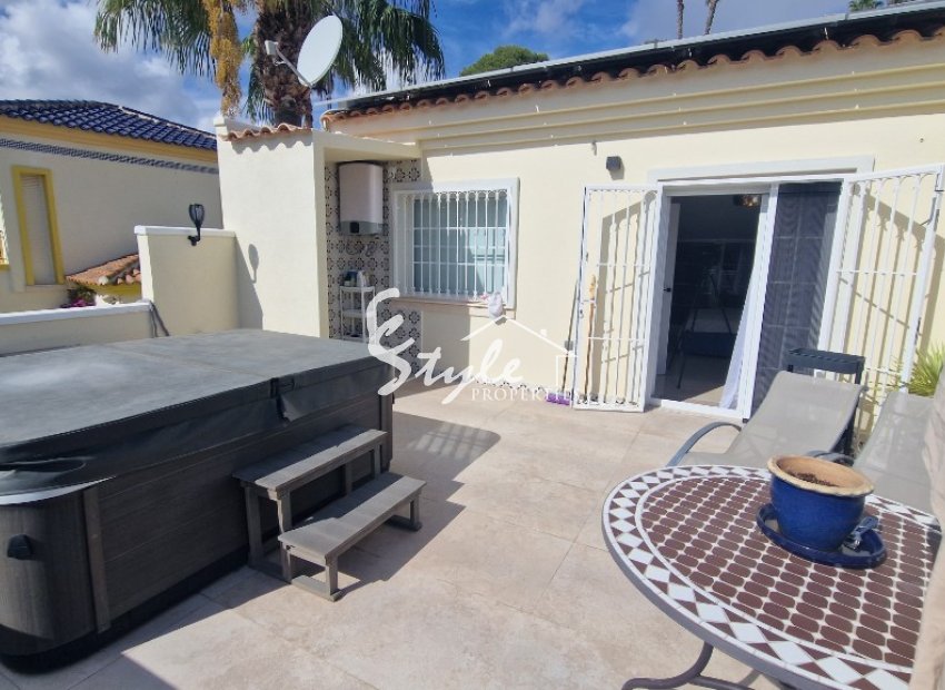 Resale - Villa - Las Ramblas