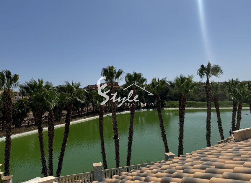 Resale - Villa - Las Ramblas