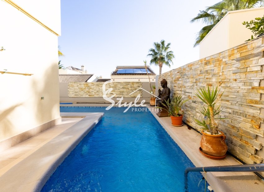 Resale - Villa - Las Ramblas