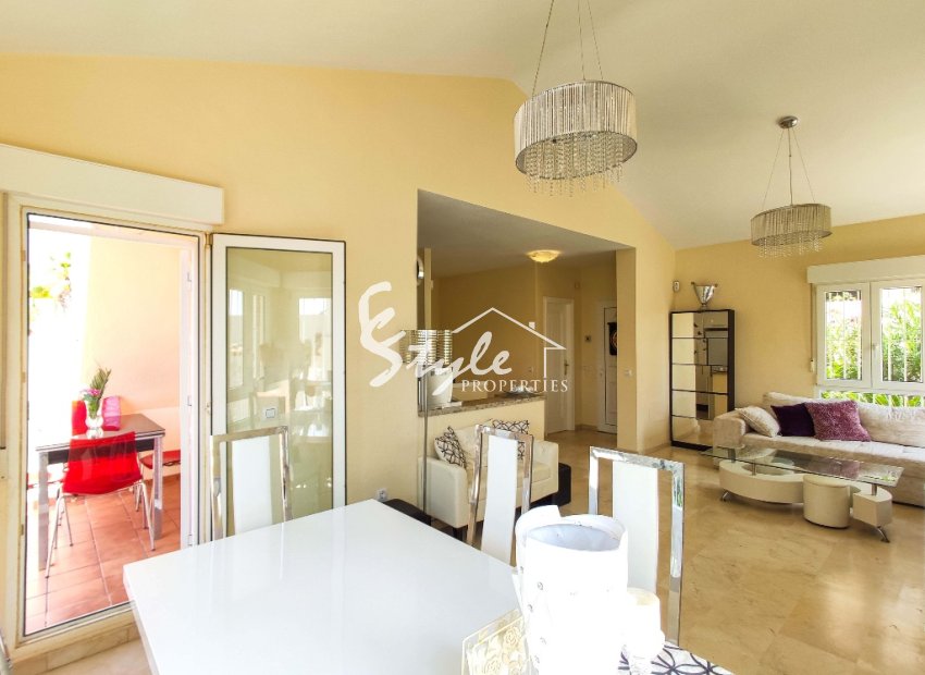 Resale - Villa - Las Ramblas