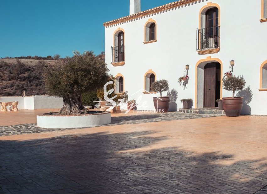 Resale - Villa - Lorca
