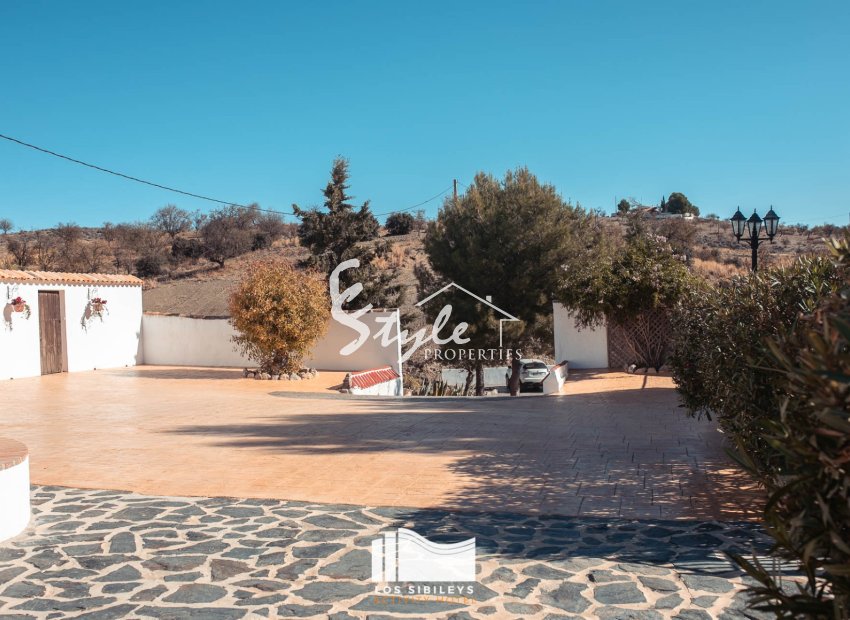 Resale - Villa - Lorca