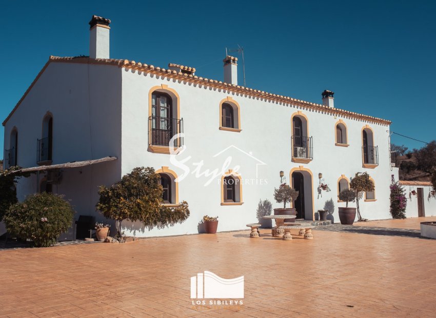 Resale - Villa - Lorca