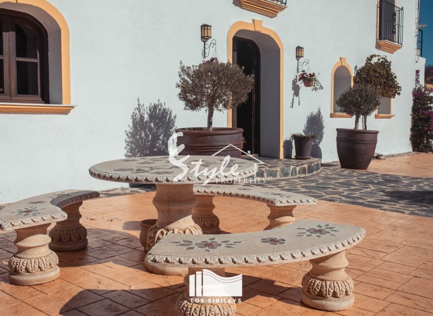 Resale - Villa - Lorca