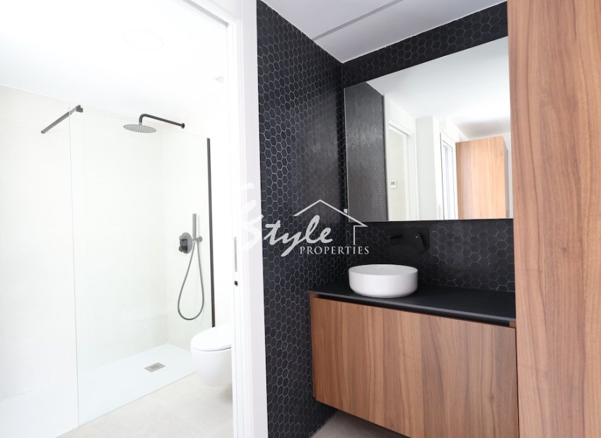 Resale - Villa - Los Alcazares