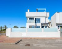 Resale - Villa - Los Alcazares