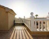 Resale - Villa - Los Altos