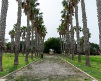 Resale - Villa - Los Altos