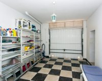 Resale - Villa - Los Altos