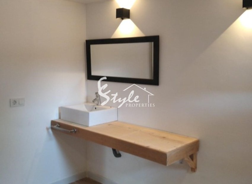 Resale - Villa - Los Balcones