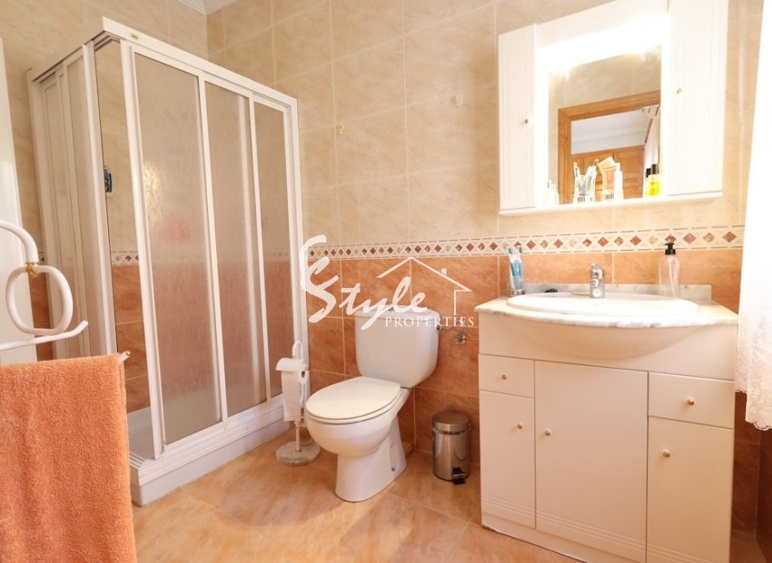 Resale - Villa - Los Balcones