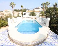 Resale - Villa - Los Balcones