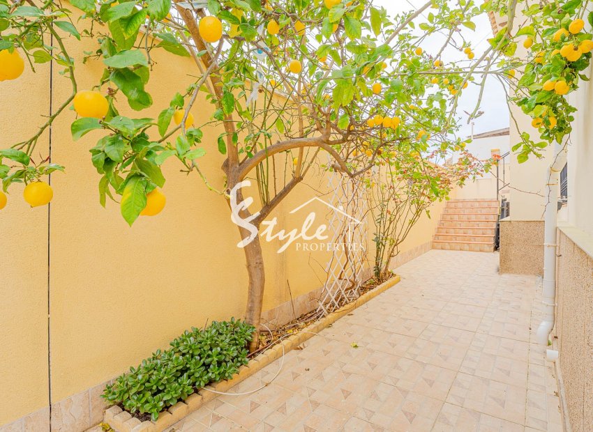 Resale - Villa - Los Balcones