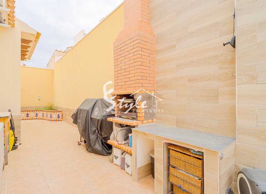 Resale - Villa - Los Balcones