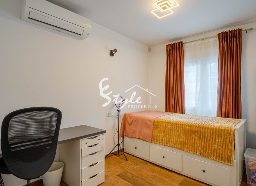 Resale - Villa - Los Balcones