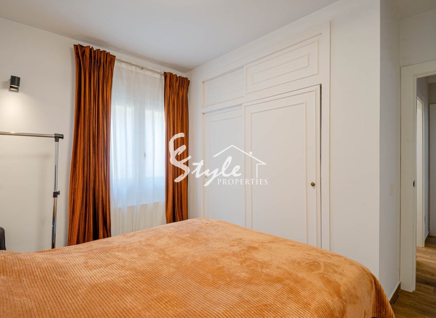 Resale - Villa - Los Balcones