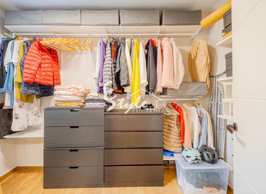 Resale - Villa - Los Balcones