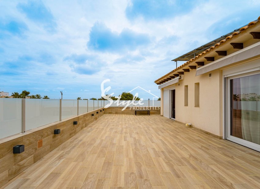 Resale - Villa - Los Balcones