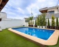 Resale - Villa - LOS MONTESINOS - La Herada