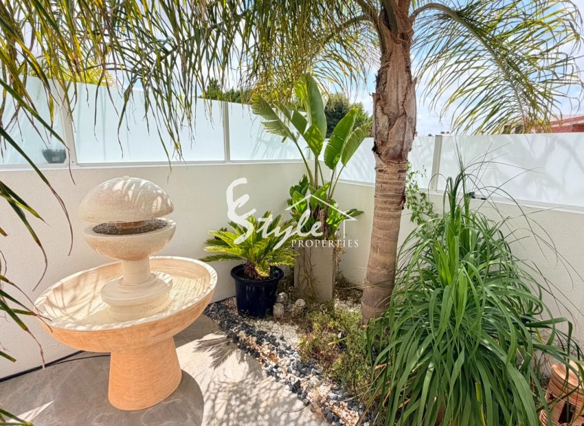 Resale - Villa - Los Montesinos - La Herada