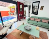 Resale - Villa - Los Montesinos - La Herada