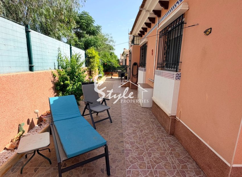 Resale - Villa - Los Montesinos - La Herada