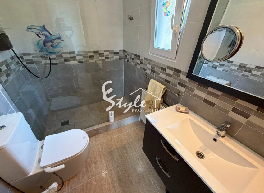 Resale - Villa - Los Montesinos - La Herada