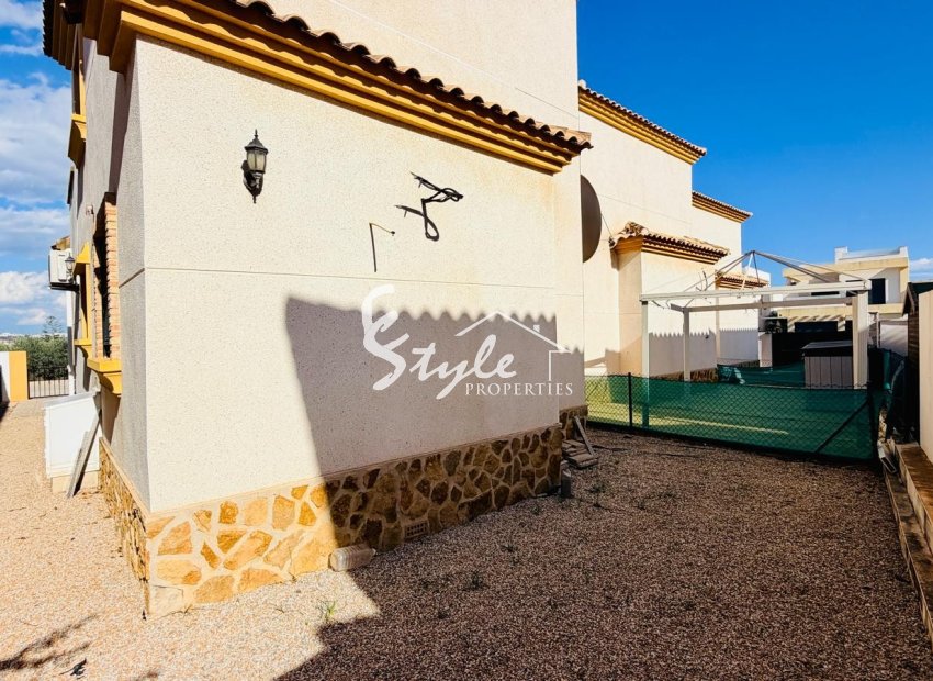 Resale - Villa - Los Montesinos - La Herada