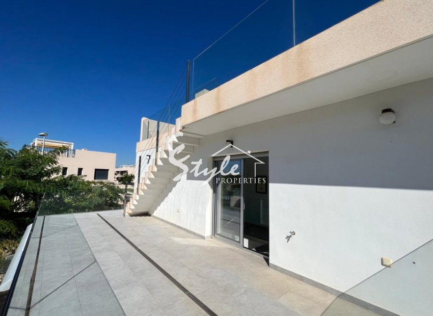 Resale - Villa - Mil Palmeras