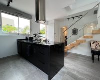 Resale - Villa - Mil Palmeras