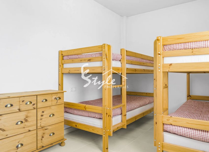 Resale - Villa - Mil Palmeras