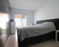 Resale - Villa - Mil Palmeras