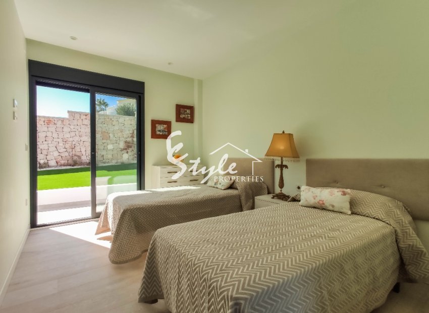 Resale - Villa - Moraira