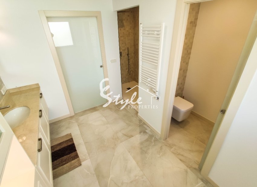 Resale - Villa - Moraira