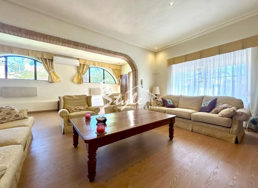 Resale - Villa - Orihuela-Costa - Agua Marina